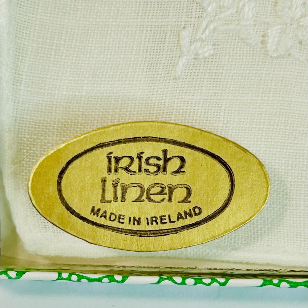 Vintage Irish Linen Embroidered White Handkerchief, New in Box - Picture 3 of 12